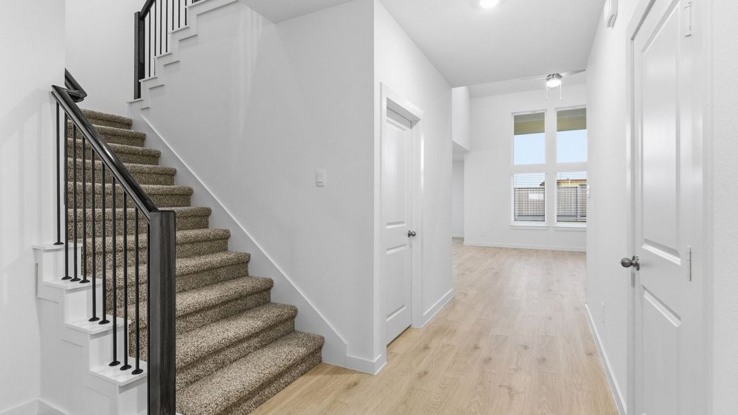 Spacious, unfurnished interior of a new home in Evergreen, Rosenberg (Image 24). Spacious, unfurnished interior of a new home in Evergreen, Rosenberg (Image 24).