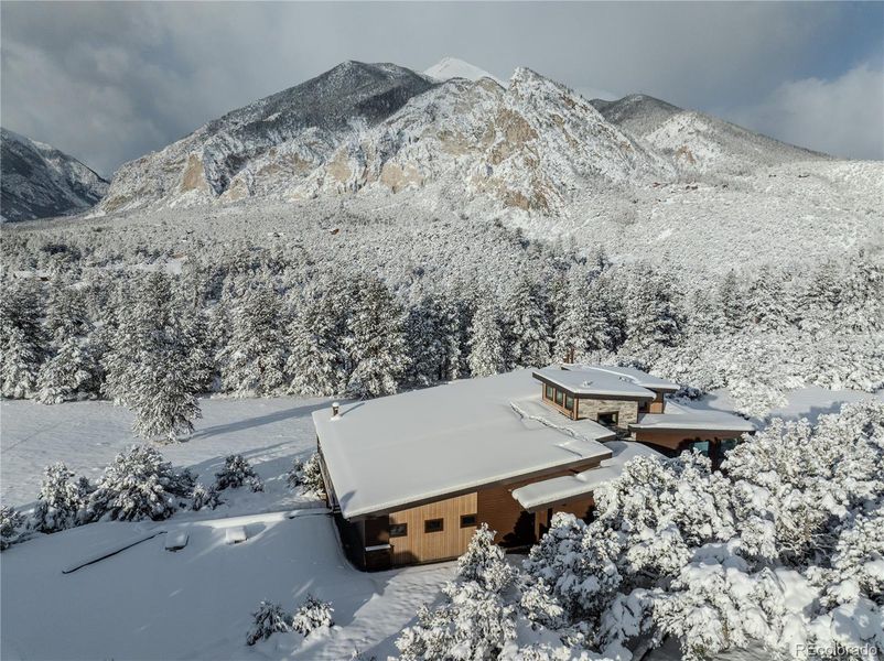 Snow covered Chalk-Cliffs Snow covered Chalk-Cliffs