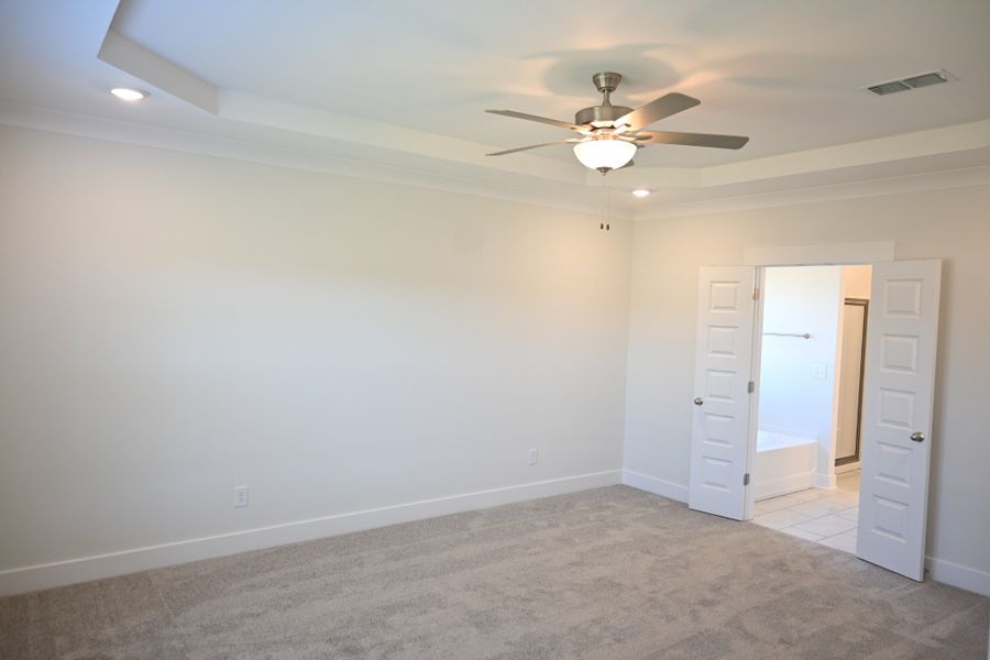 Spacious, unfurnished interior of a new home in Rookers Bend, Smyrna (Image 25).