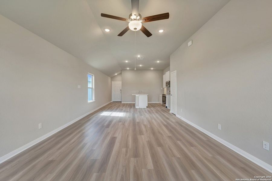Spacious, unfurnished interior of a new home in Park Place, New Braunfels (Image 18). Spacious, unfurnished interior of a new home in Park Place, New Braunfels (Image 18).