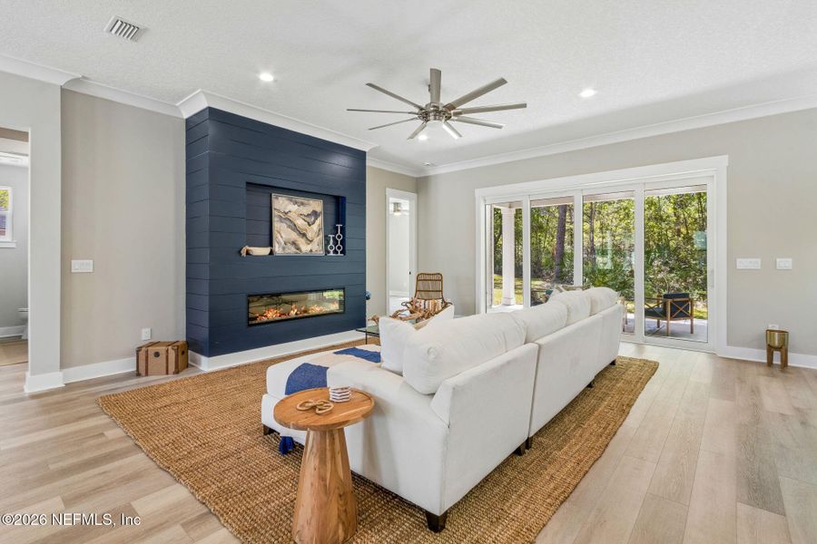 Furnished interior view inside a new home in , Yulee (Image 17).
