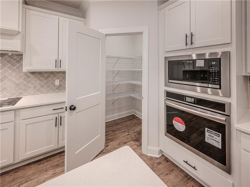 Furnished interior view inside a new home in Woodland Hills, Loganville (Image 8). Furnished interior view inside a new home in Woodland Hills, Loganville (Image 8).