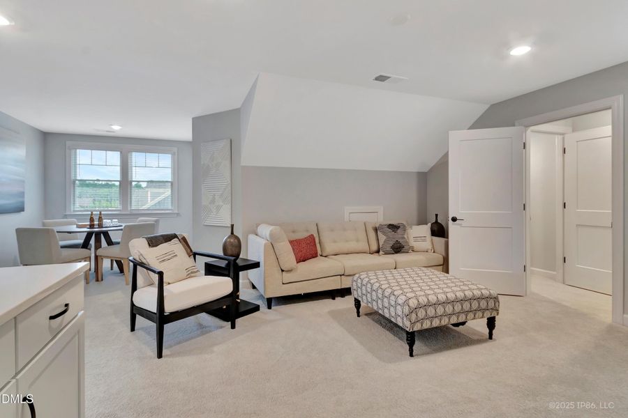 2nd Floor Living Area 2nd Floor Living Area