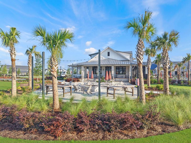 Community amenities in Carnes Crossroads, Summerville (Image 66). Community amenities in Carnes Crossroads, Summerville (Image 66).
