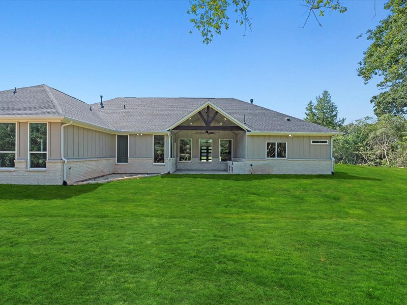 Another back view of the home. Another back view of the home.