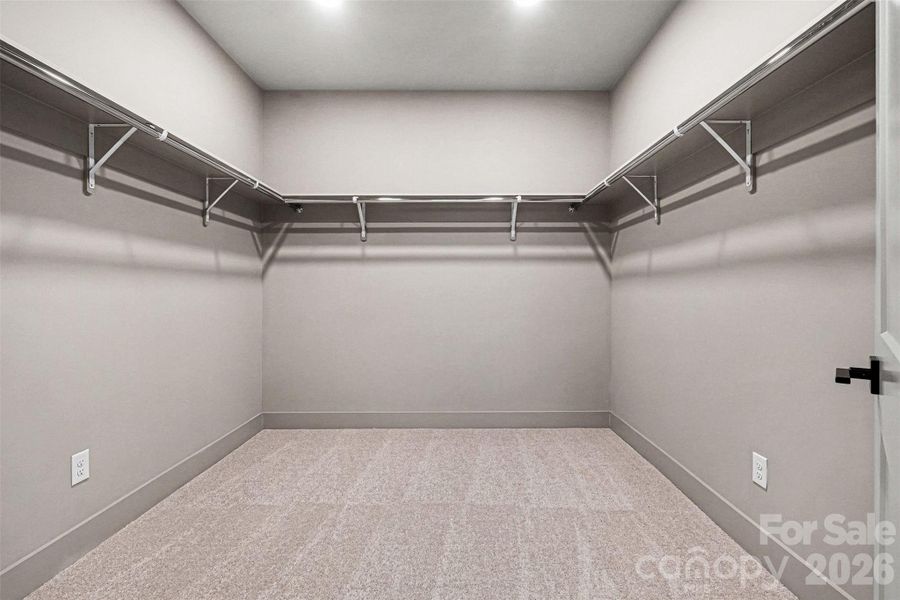 Spacious, unfurnished interior of a new home in , Charlotte (Image 25).