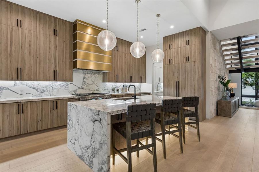 Furnished interior view inside a new home in , Colleyville (Image 5).