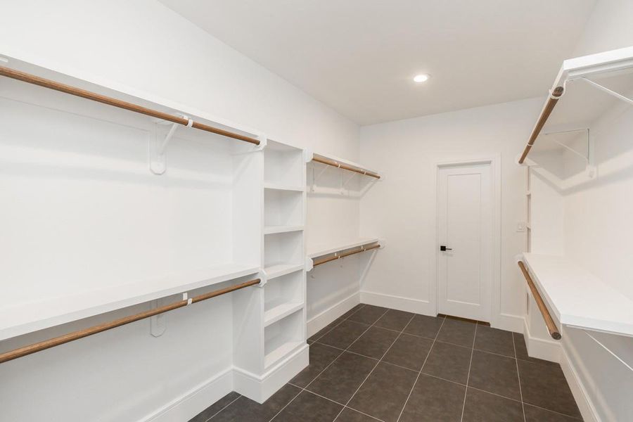 Image 34 of a home in .