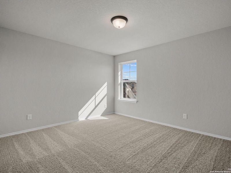 Spacious, unfurnished interior of a new home in Horizon Pointe, Converse (Image 41).