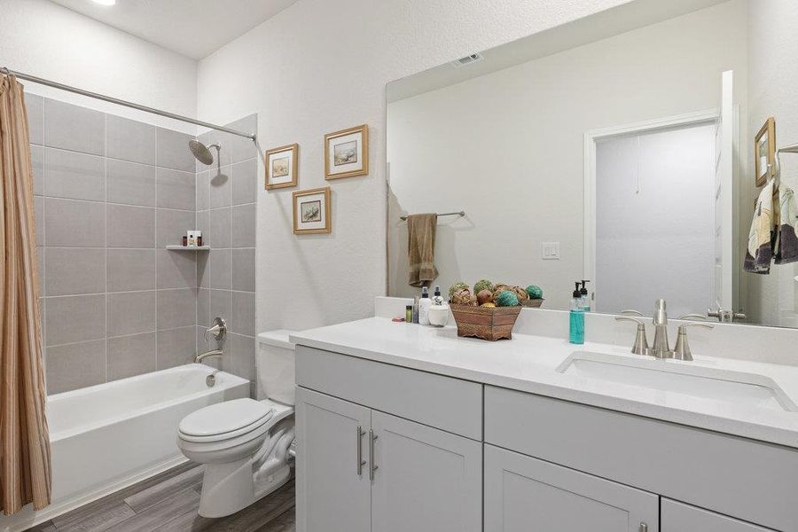 Furnished interior view inside a new home in Durango Farms - Boulevard Collection, Hutto (Image 5).