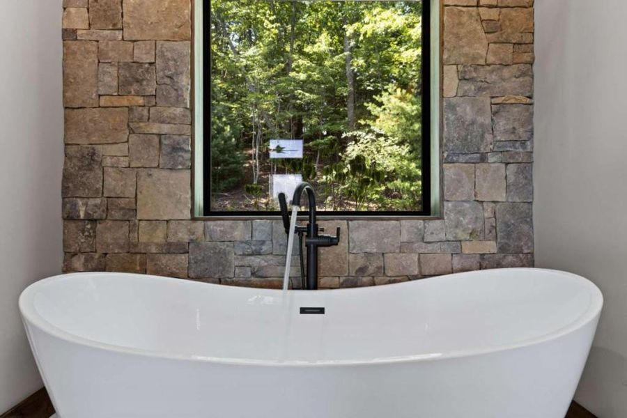 Close-up of interior finishes inside a home in , Morganton (Image 18). Close-up of interior finishes inside a home in , Morganton (Image 18).