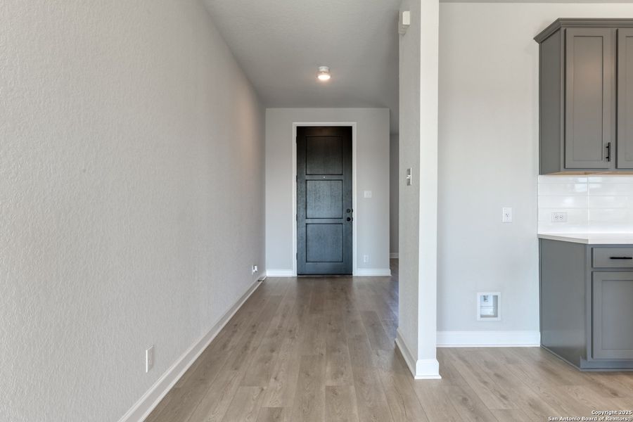 Spacious, unfurnished interior of a new home in Cordova Trails, Seguin (Image 16). Spacious, unfurnished interior of a new home in Cordova Trails, Seguin (Image 16).