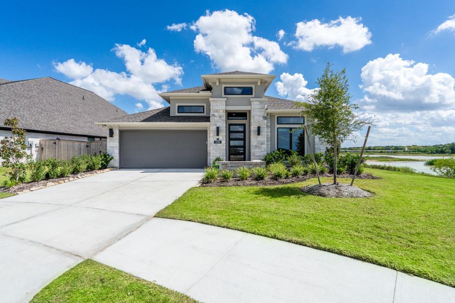 Fantastic location, beautiful external elevation and top-of-the-line design and color choices on the interior of this home make it an oasis that you will want to see. Don't forget to come by our open house this Sunday, 9/20, from 1-3 pm Fantastic location, beautiful external elevation and top-of-the-line design and color choices on the interior of this home make it an oasis that you will want to see. Don't forget to come by our open house this Sunday, 9/20, from 1-3 pm