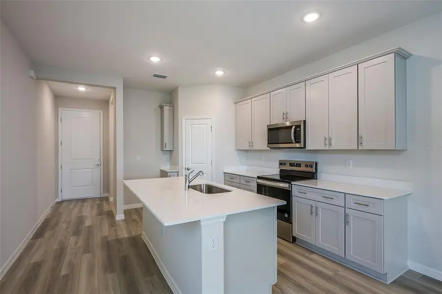 Furnished interior view inside a new home in Cherrywood Preserve, Ocala (Image 4). Furnished interior view inside a new home in Cherrywood Preserve, Ocala (Image 4).