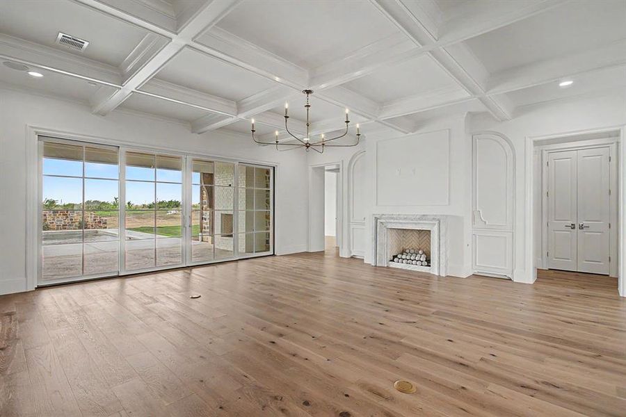 Spacious, unfurnished interior of a new home in , Aledo (Image 22).