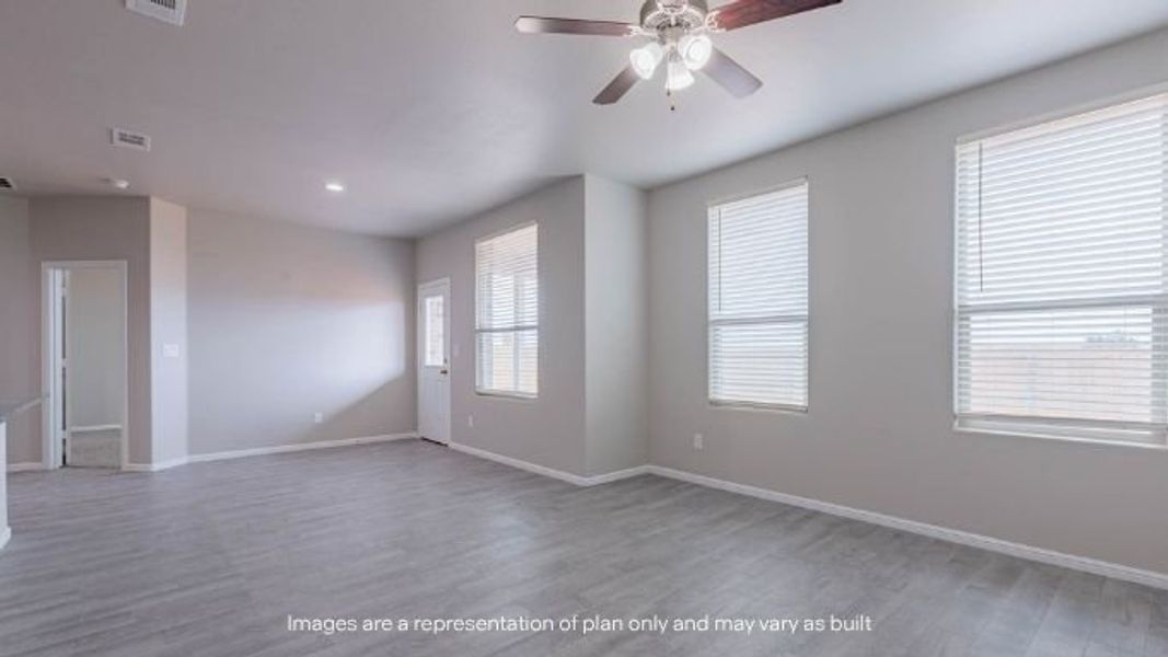 Spacious, unfurnished interior of a new home in Mustang Ridge, Andrews (Image 10).