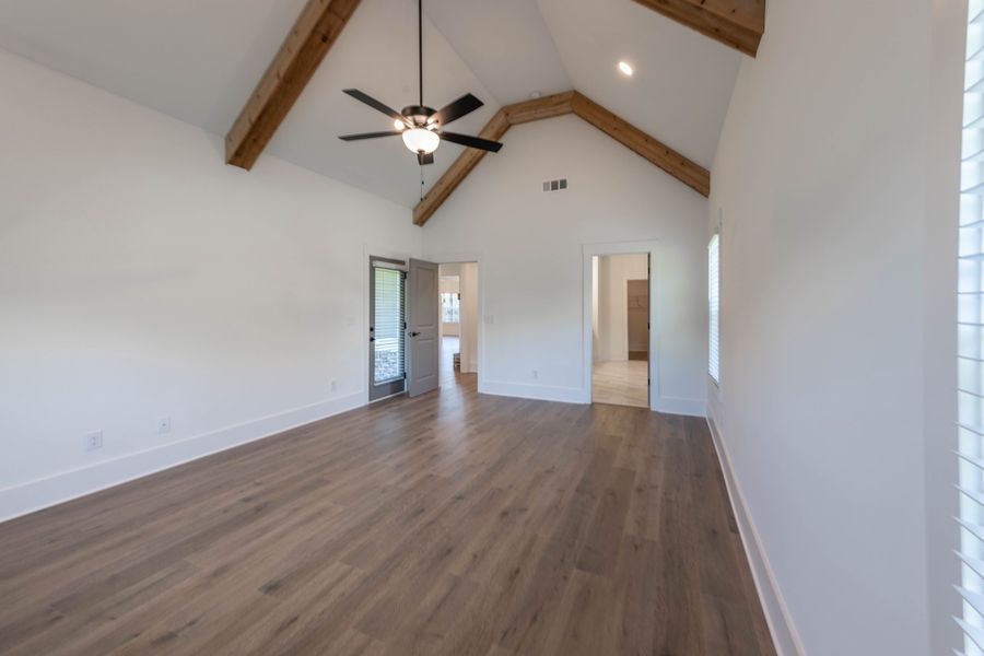 Spacious, unfurnished interior of a new home in Stonegate, Monroe (Image 5). Spacious, unfurnished interior of a new home in Stonegate, Monroe (Image 5).