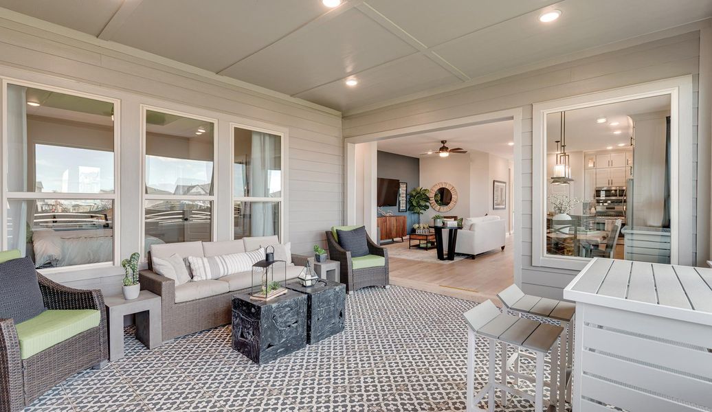 Representative furnished interior of a home built from the The Abney by David Weekley Homes in Sienna 42’, Missouri City (Image 5). Representative furnished interior of a home built from the The Abney by David Weekley Homes in Sienna 42’, Missouri City (Image 5).