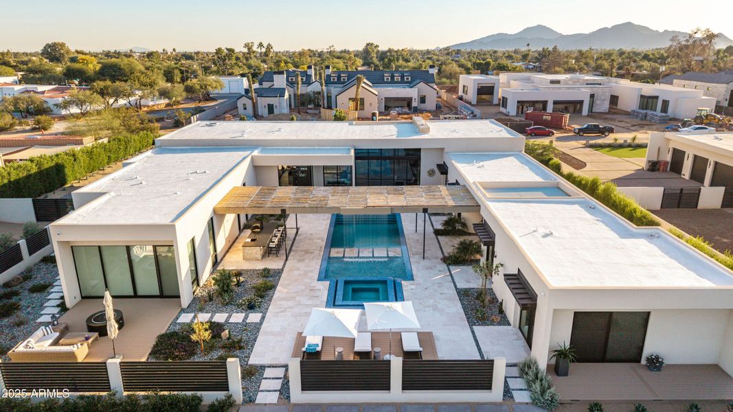 14 Paradise 14 Paradise