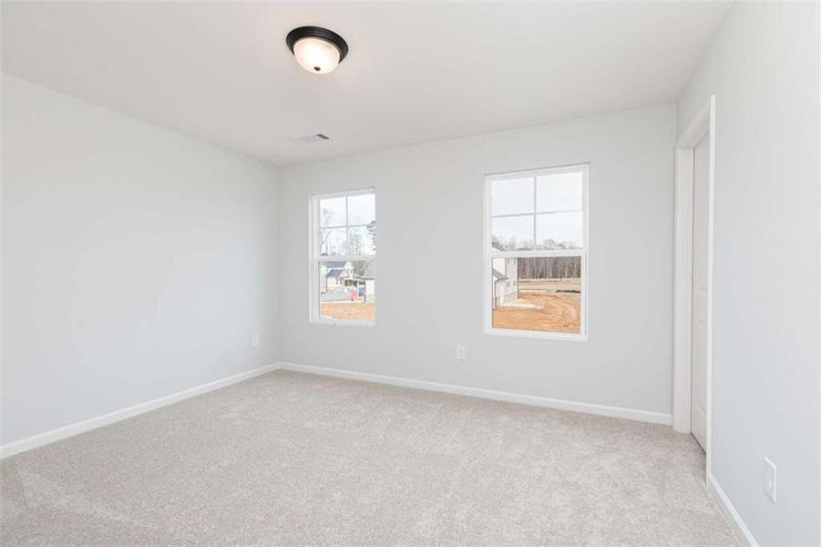 Spacious, unfurnished interior of a new home in River Oaks, Locust Grove (Image 21). Spacious, unfurnished interior of a new home in River Oaks, Locust Grove (Image 21).