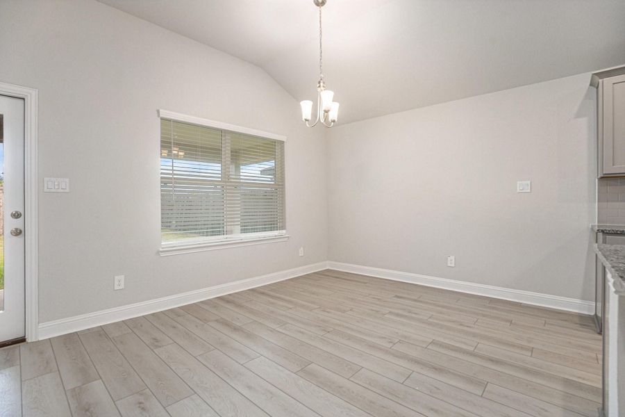Spacious, unfurnished interior of a new home in Lago Mar, Texas City (Image 9). Spacious, unfurnished interior of a new home in Lago Mar, Texas City (Image 9).
