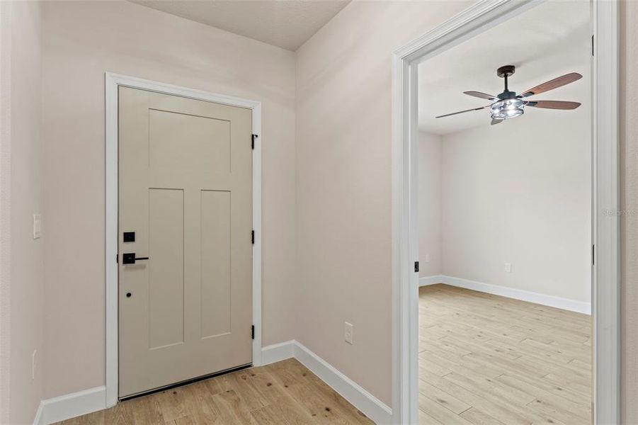 Spacious, unfurnished interior of a new home in , Palm Bay (Image 26).