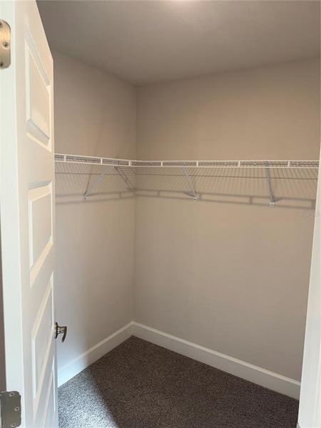 Spacious, unfurnished interior of a new home in , Port Charlotte (Image 14).