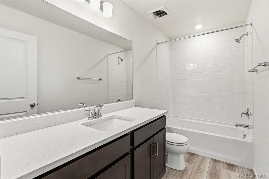 Furnished interior view inside a new home in Turnberry, Commerce City (Image 5).