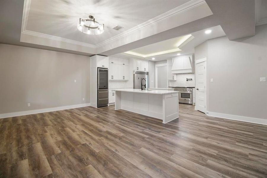 Spacious, unfurnished interior of a new home in , Bullard (Image 26).