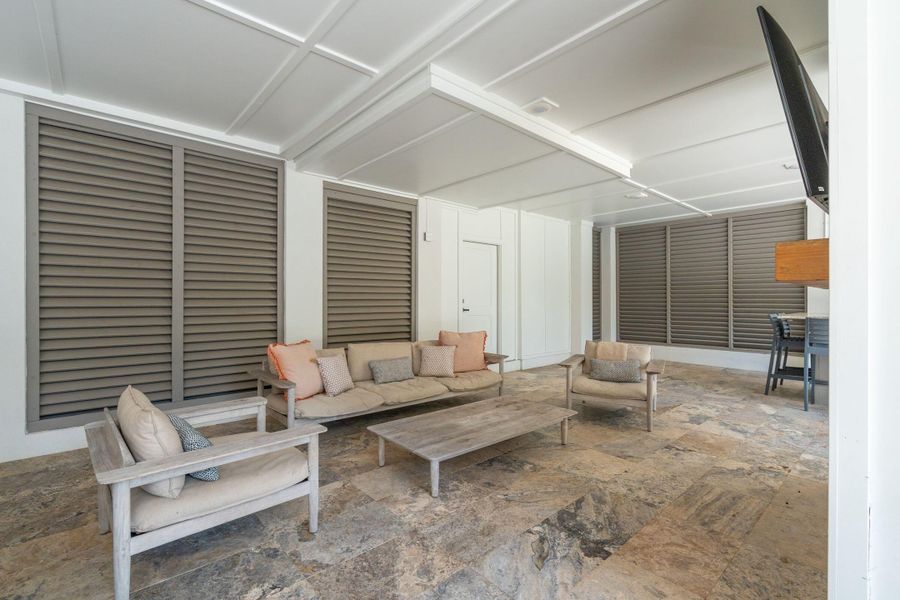 Exterior details and patio area of a home in , Isle Of Palms (Image 33).