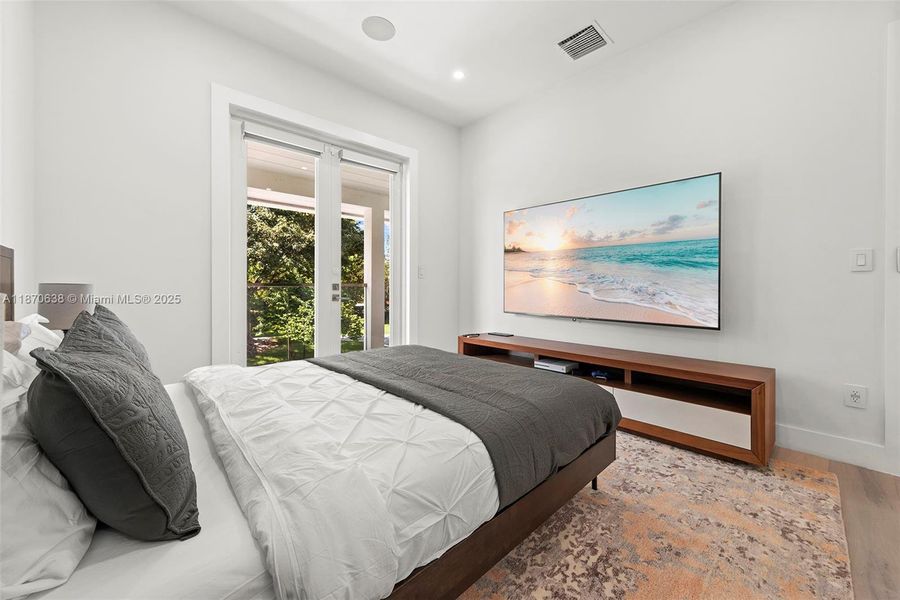 Furnished interior view inside a new home in , Palmetto Bay (Image 5).