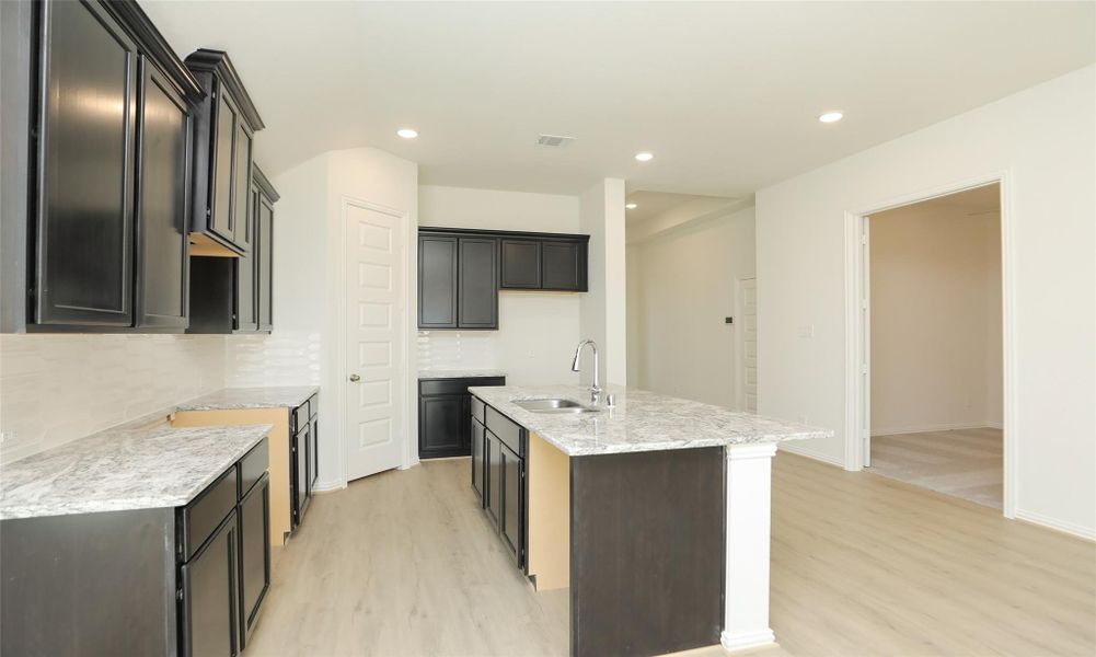 Image 13 of a home in River Ranch. Image 13 of a home in River Ranch.