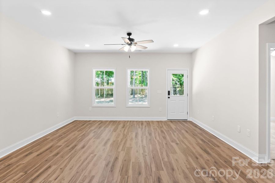 Open floorplan from kitchen to living