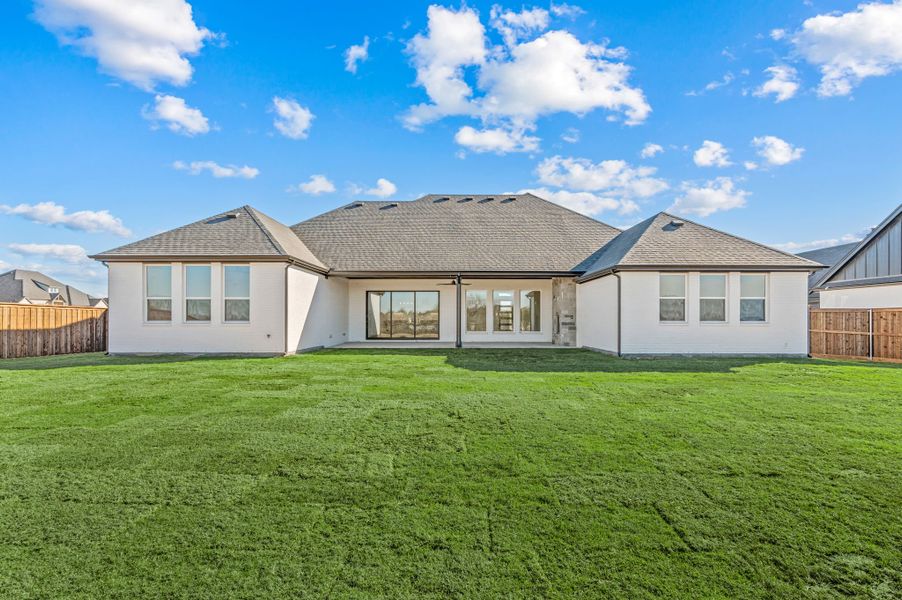 Exterior details and patio area of a home in NorthGlen, Haslet (Image 29).