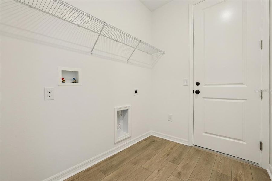 Spacious, unfurnished interior of a new home in Ellington Traditional, St. Cloud (Image 26). Spacious, unfurnished interior of a new home in Ellington Traditional, St. Cloud (Image 26).