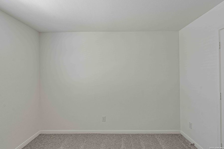 Spacious, unfurnished interior of a new home in , San Antonio (Image 25).