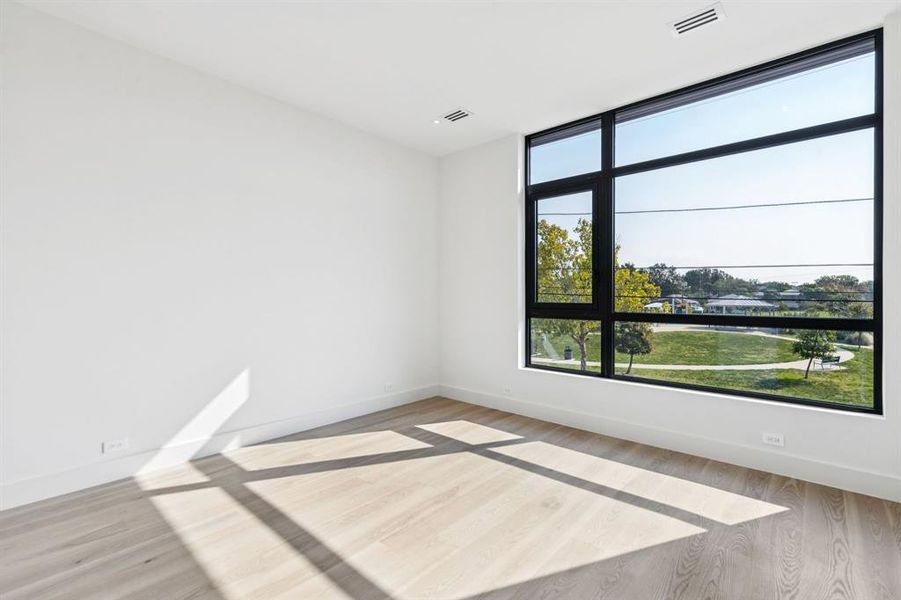 Spacious, unfurnished interior of a new home in , Dallas (Image 18). Spacious, unfurnished interior of a new home in , Dallas (Image 18).