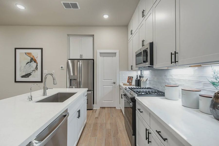 Representative furnished interior of a home built from the Balder by Chesmar Homes in Rose Hill, Marion (Image 5).