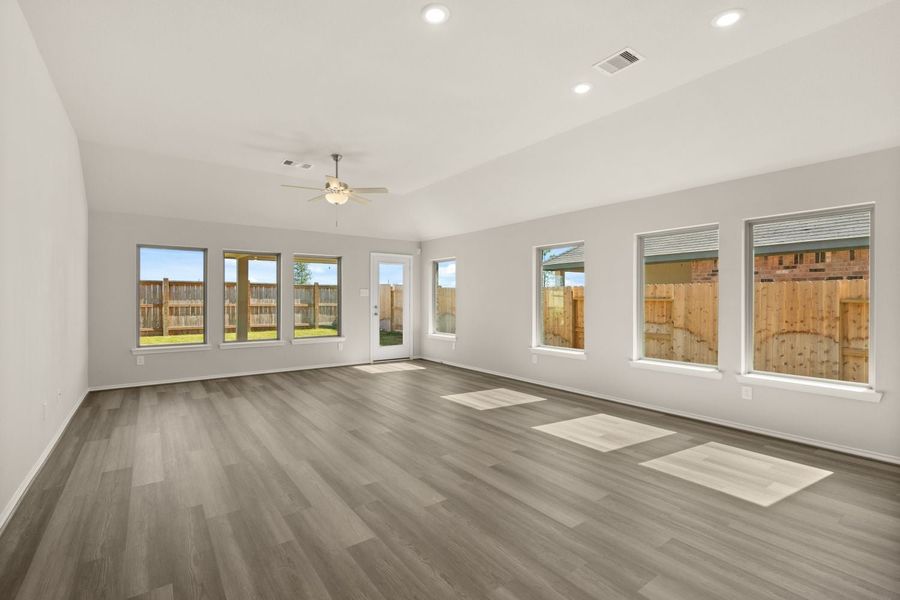 New Home in Magnolia, TX.  - Slide 10