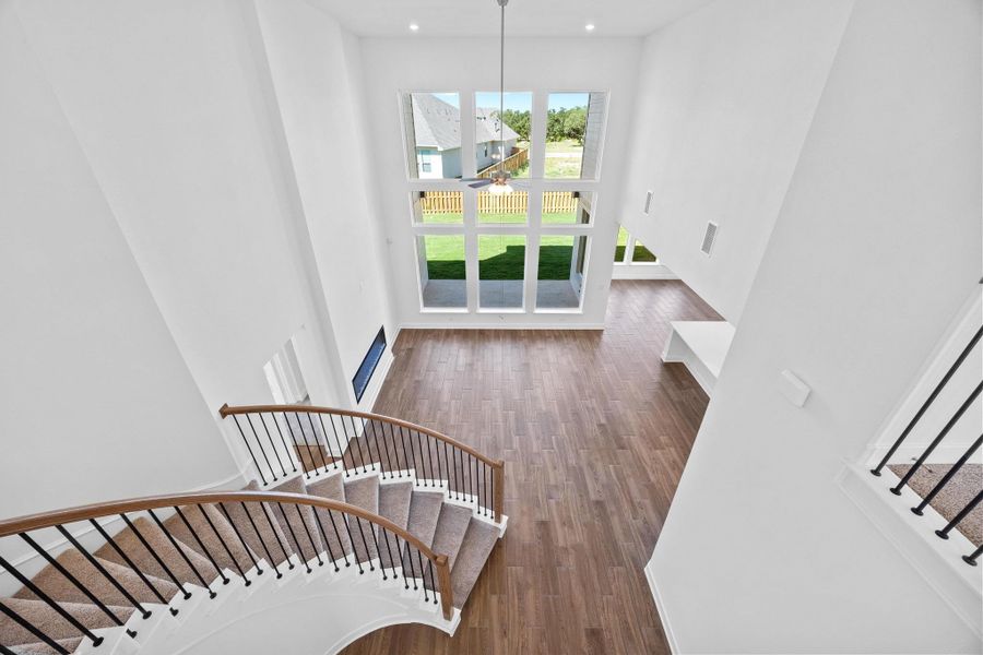 Spacious, unfurnished interior of a new home in Parmer Ranch, Georgetown (Image 21).