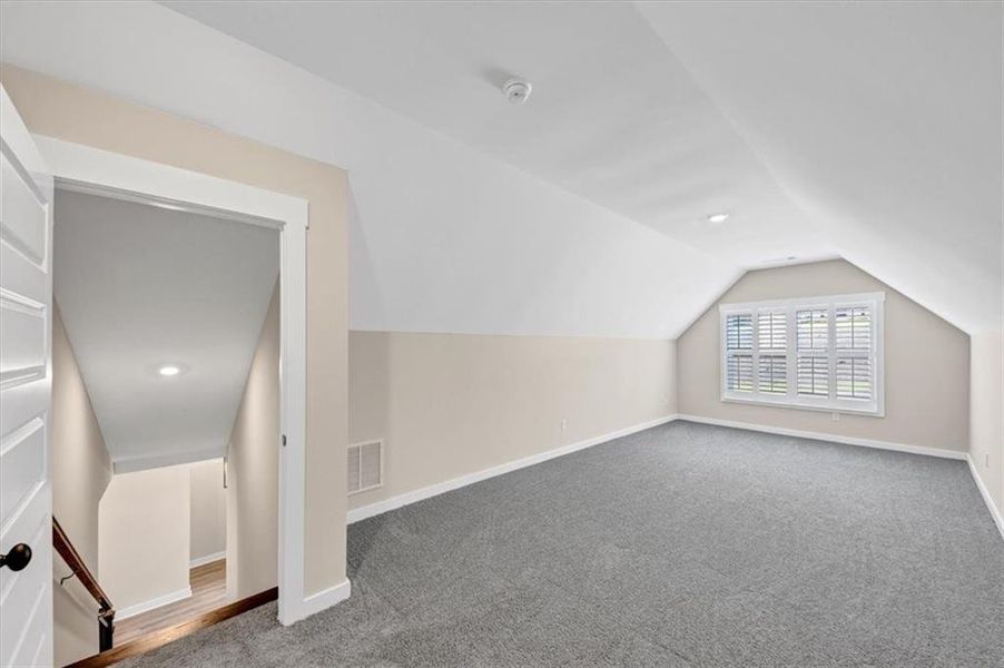 Image 48 of a home in .