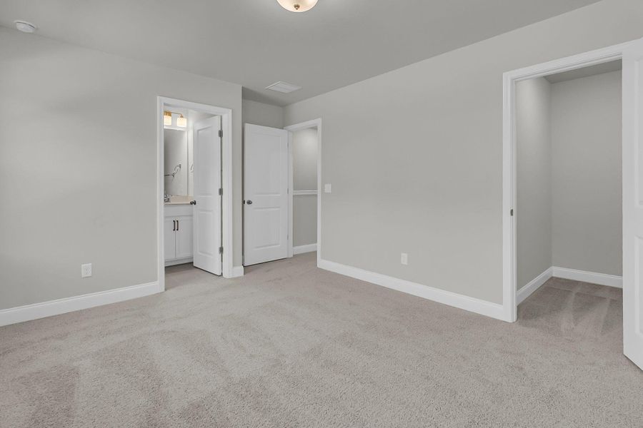 Spacious, unfurnished interior of a new home in Abbey Walk, Moncks Corner (Image 21).