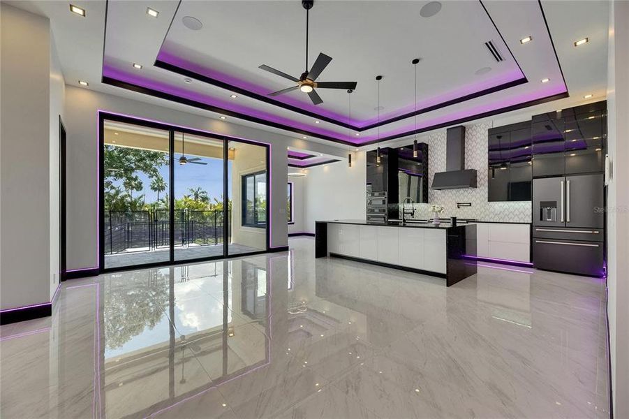 Furnished interior view inside a new home in , Apollo Beach (Image 34).