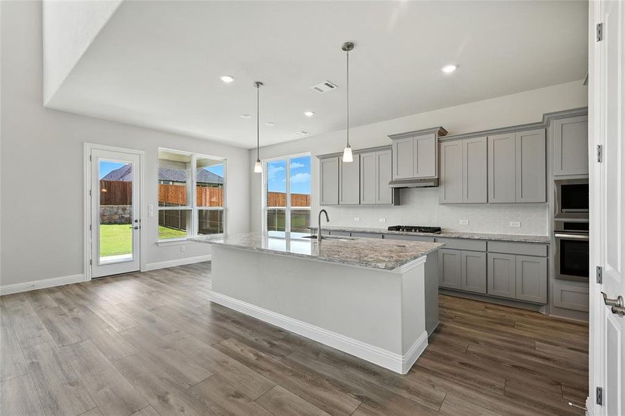 Furnished interior view inside a new home in Ridge Crossing, Waxahachie (Image 6).