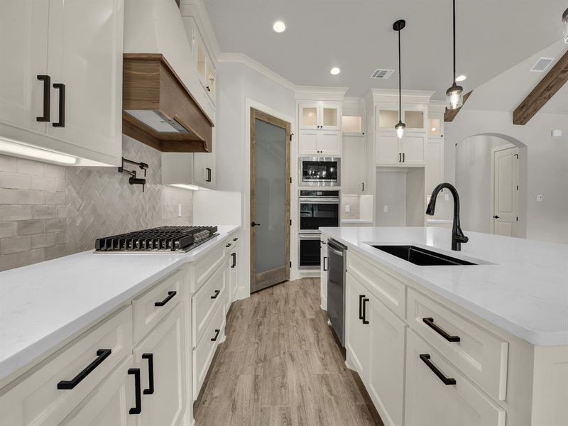 Furnished interior view inside a new home in , Weatherford (Image 15).