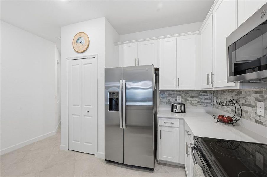 Furnished interior view inside a new home in , Englewood (Image 12).