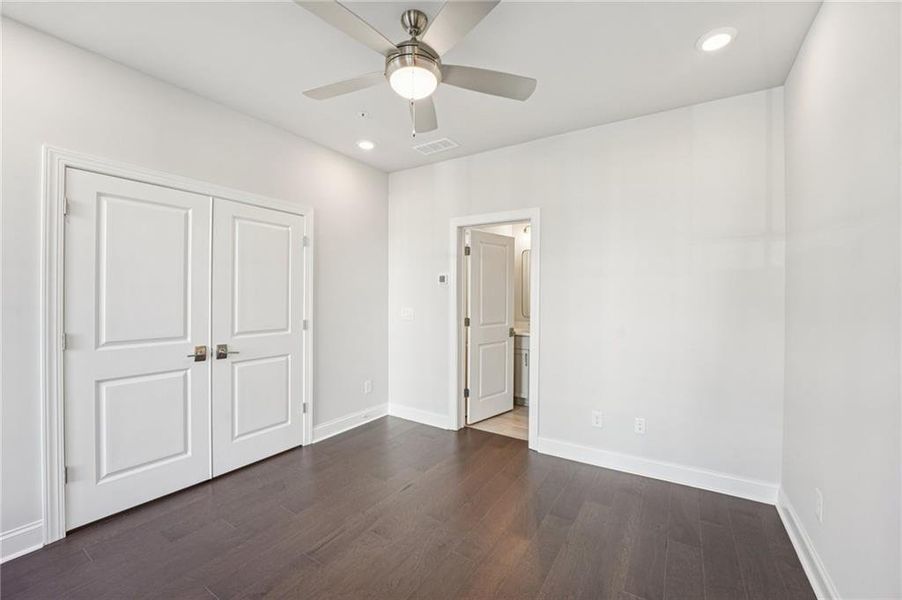 Spacious, unfurnished interior of a new home in Towns on Thompson, Alpharetta (Image 40).