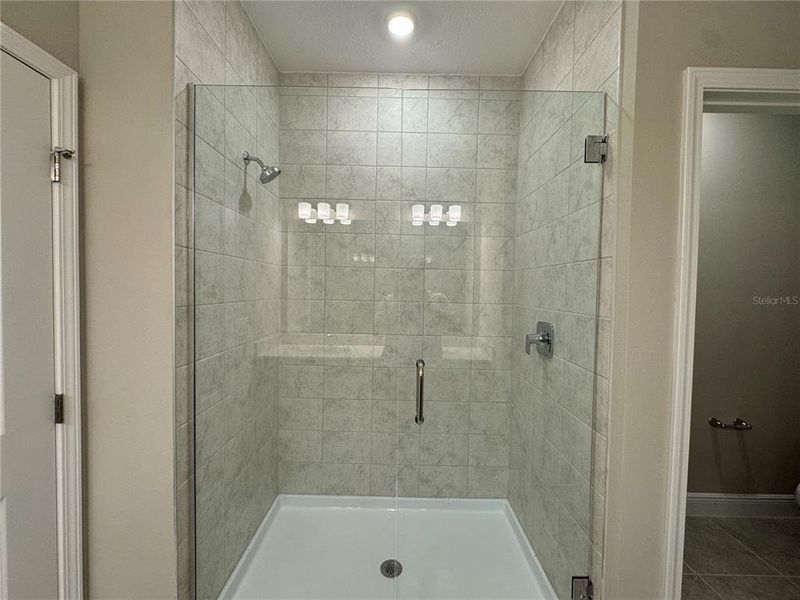 Image 28 of a home in .