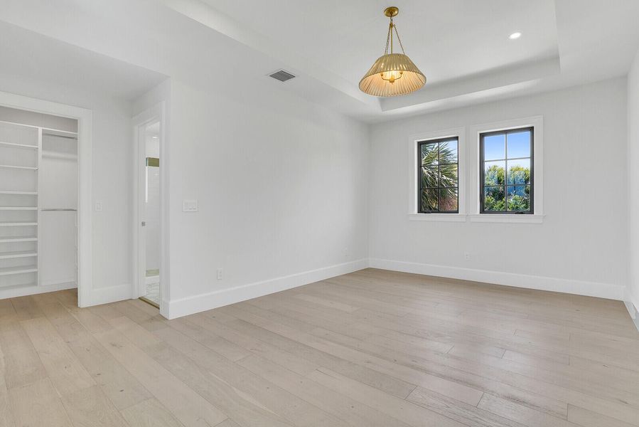 Guest Bedroom Guest Bedroom