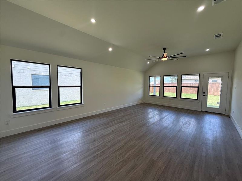 Spacious, unfurnished interior of a new home in Stillwater Lake Estates, Godley (Image 12). Spacious, unfurnished interior of a new home in Stillwater Lake Estates, Godley (Image 12).